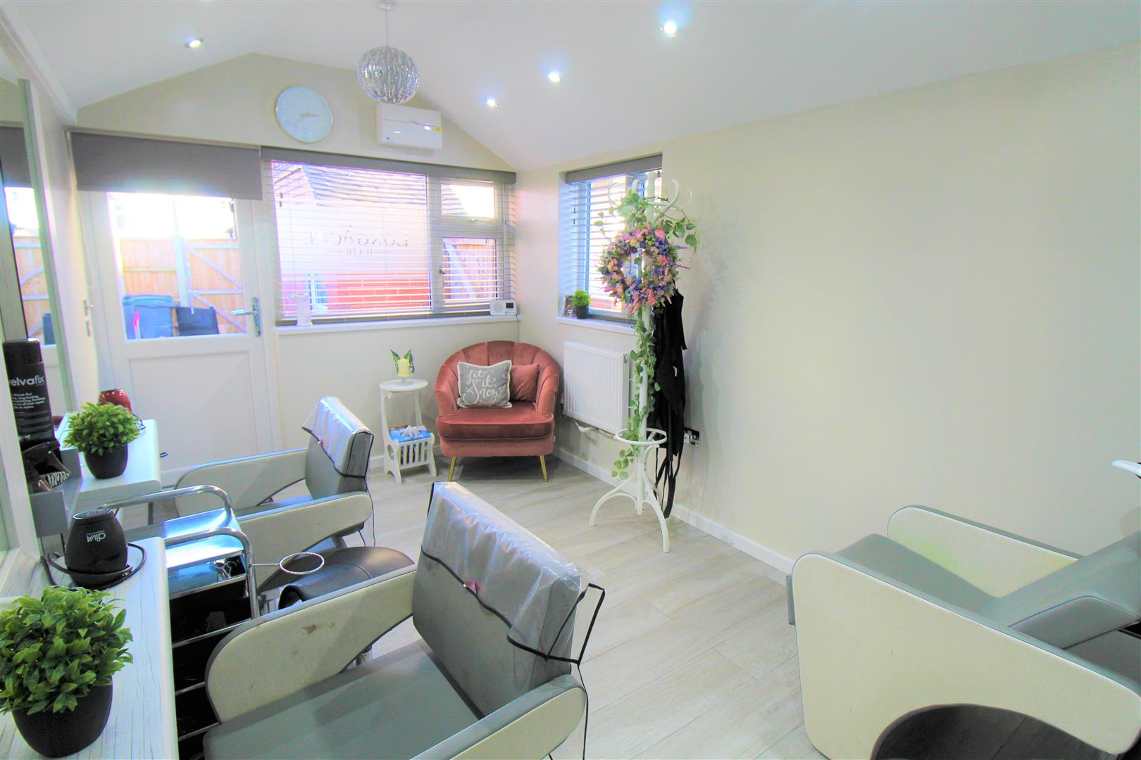 Milgreen Avenue, Sneyd Green, Stoke-On-Trent